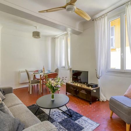 Typique - 2 Bedrooms,Typical Apartment-Old Town นีซ ภายนอก รูปภาพ