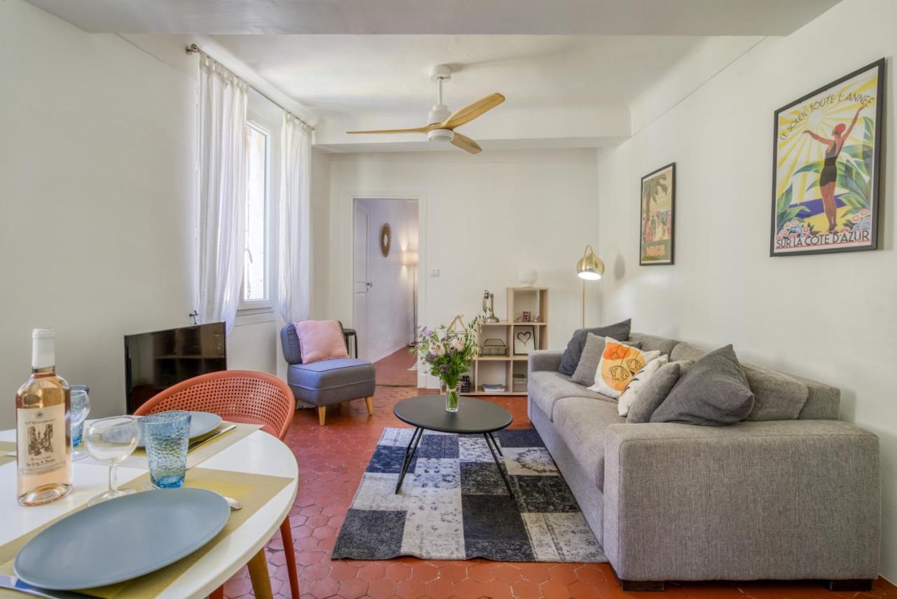 Typique - 2 Bedrooms,Typical Apartment-Old Town นีซ ภายนอก รูปภาพ
