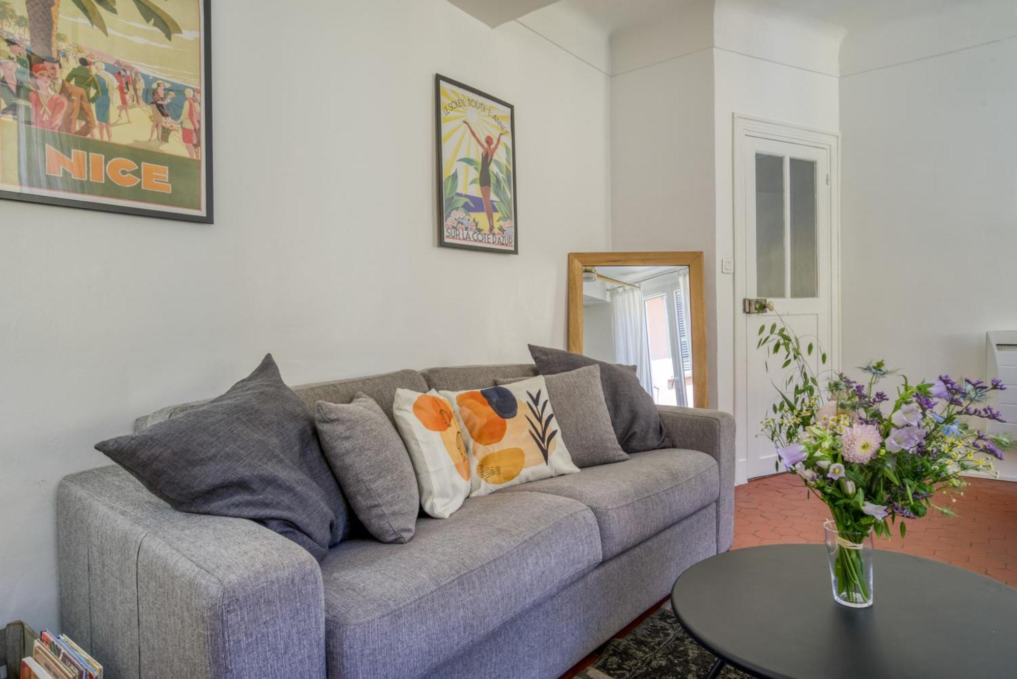 Typique - 2 Bedrooms,Typical Apartment-Old Town นีซ ภายนอก รูปภาพ