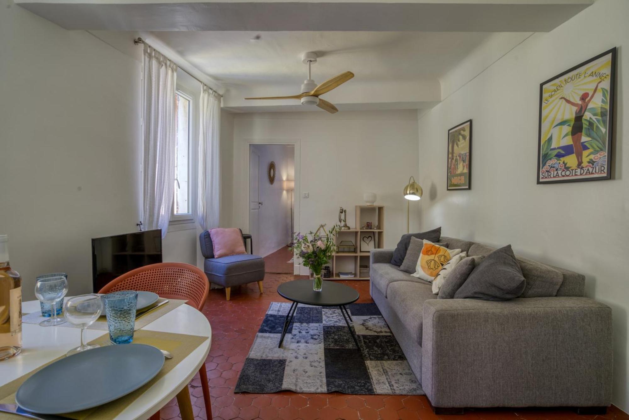 Typique - 2 Bedrooms,Typical Apartment-Old Town นีซ ภายนอก รูปภาพ