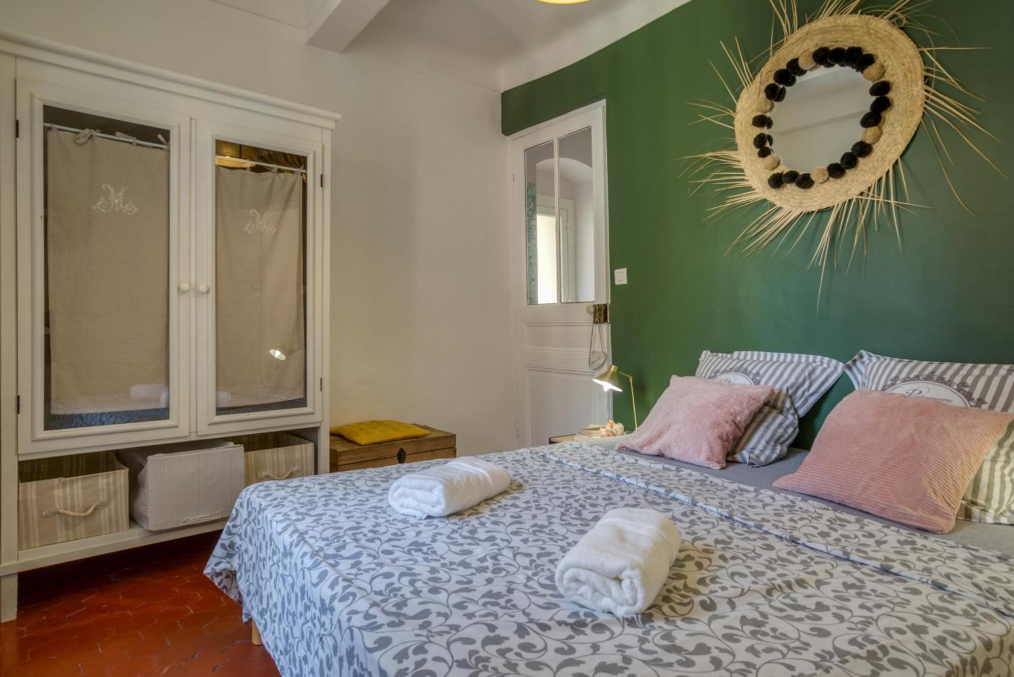 Typique - 2 Bedrooms,Typical Apartment-Old Town นีซ ภายนอก รูปภาพ