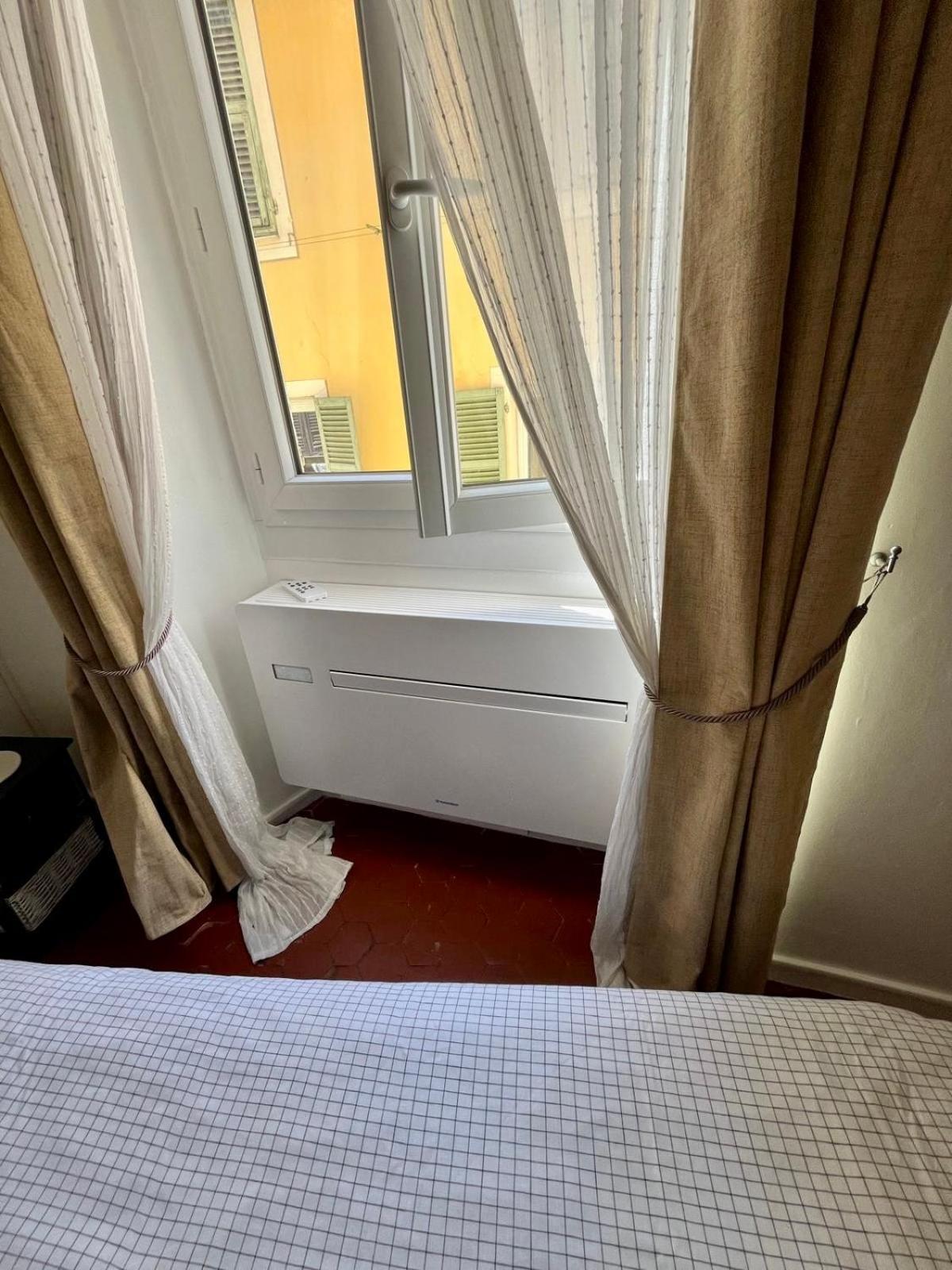 Typique - 2 Bedrooms,Typical Apartment-Old Town นีซ ภายนอก รูปภาพ